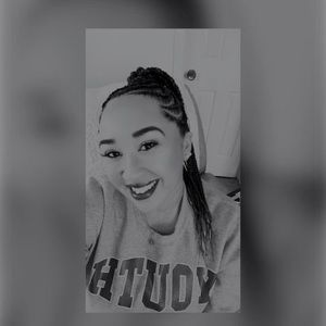 Meet your Posher, Renee